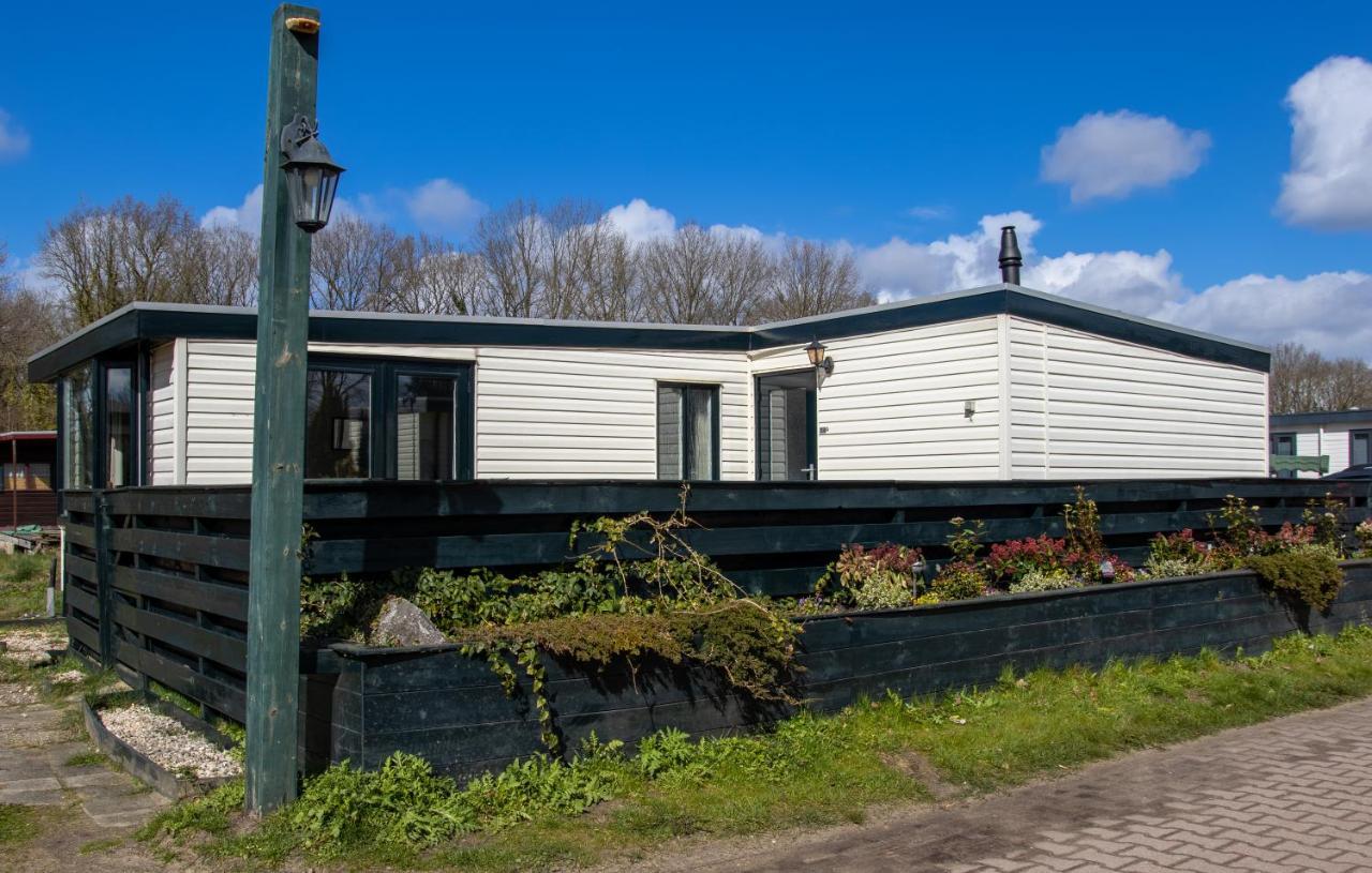 Luxe Chalet Strubben-Kniphorstbos Anloo Hotel ภายนอก รูปภาพ